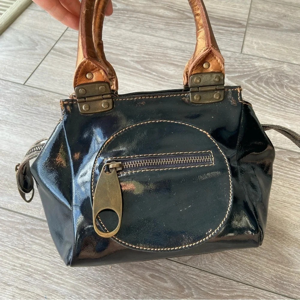 Regina Black Patent Leather Handbag Made in Italy - Picture 3 of 15